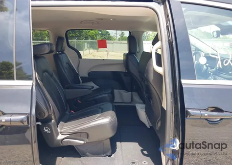 2023 Chrysler Pacifica Touring L из США, поврежденный, VIN 2C4RC1BG1PR606504